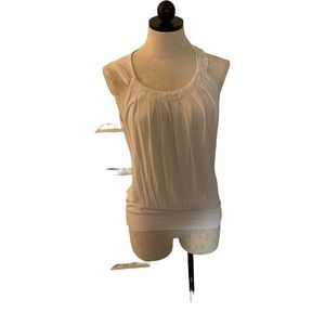 Sleeveless tank pleated front tank band on bottom